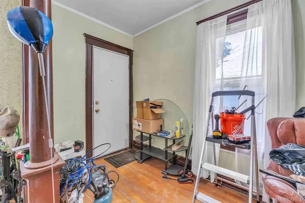 3521 Harding Street Detroit City MI 48214