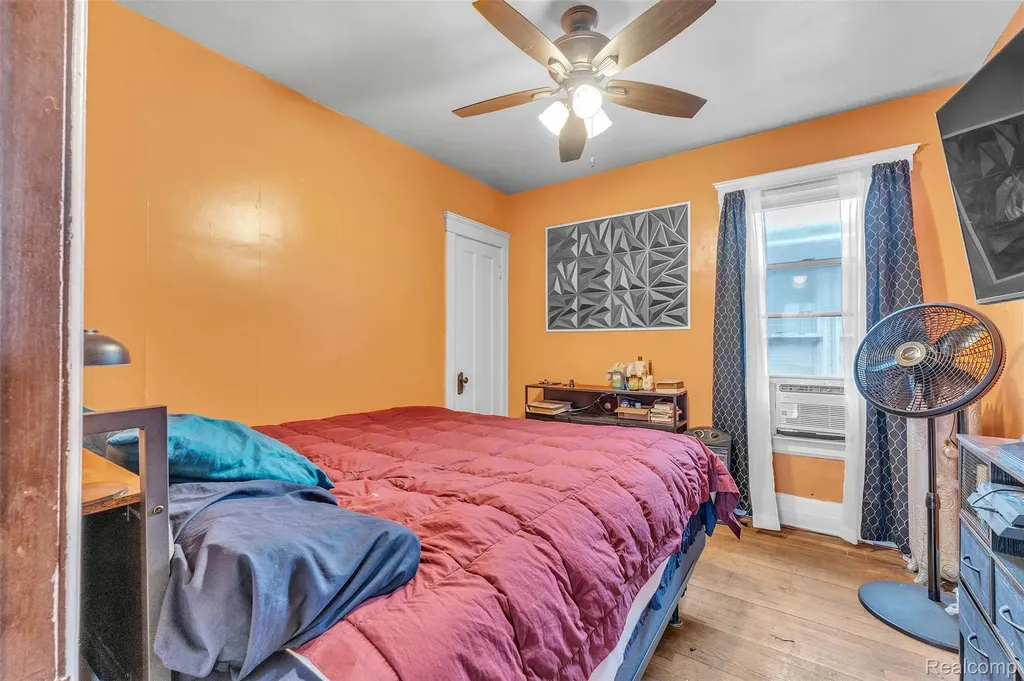 3521 Harding Street Detroit City MI 48214