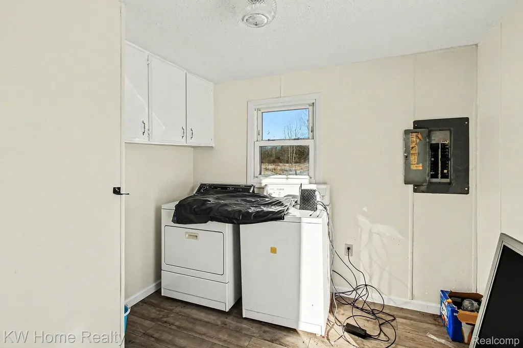 4038 Catlin Road Columbiaville Village MI 48421