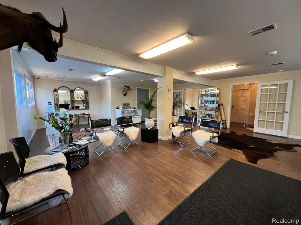 5447 N M 33 Rose City City MI 48654