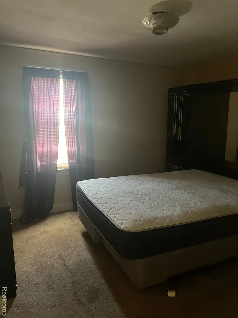16150 Sorrento Street Detroit City MI 48235