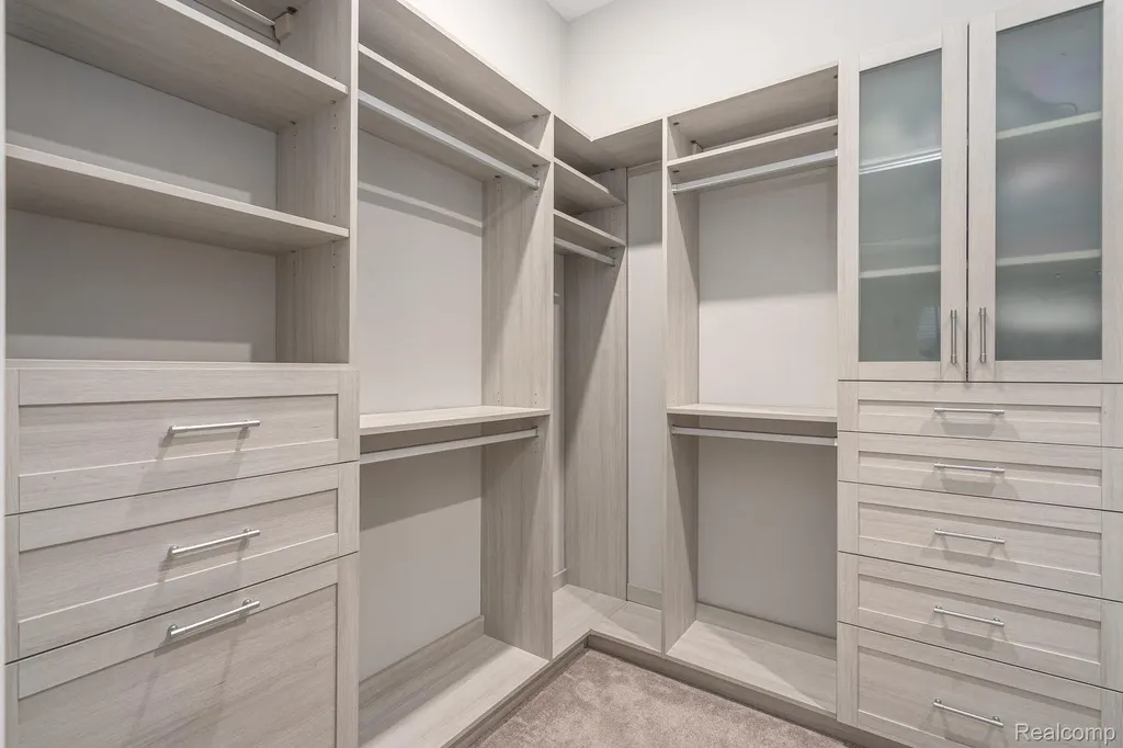 7484 Gramercy Circle West Bloomfield Charter Township MI 48322