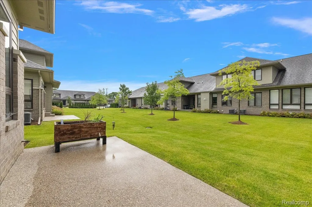 7484 Gramercy Circle West Bloomfield Charter Township MI 48322