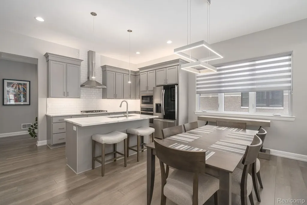 7484 Gramercy Circle West Bloomfield Charter Township MI 48322