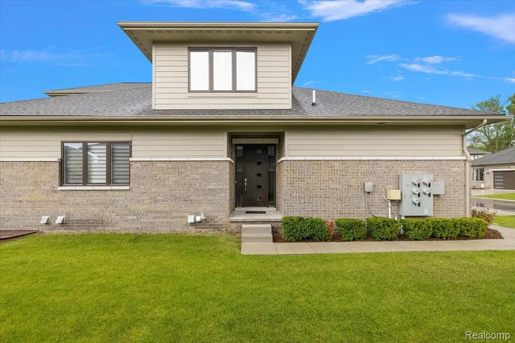 7484 Gramercy Circle West Bloomfield Charter Township MI 48322