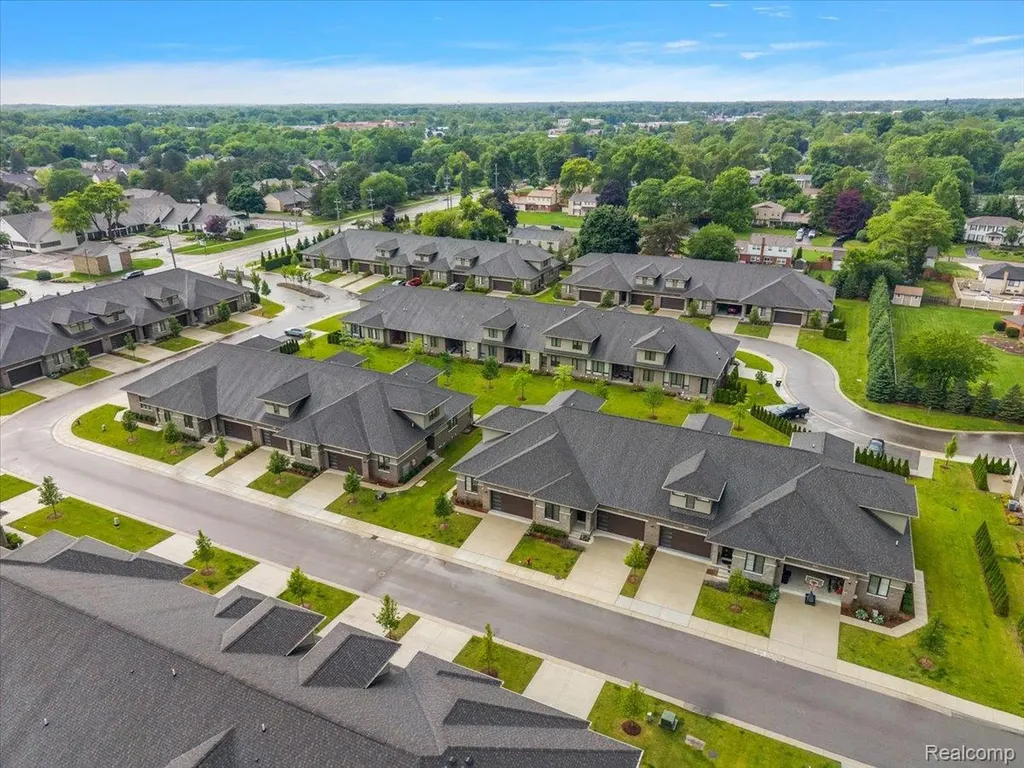 7484 Gramercy Circle West Bloomfield Charter Township MI 48322