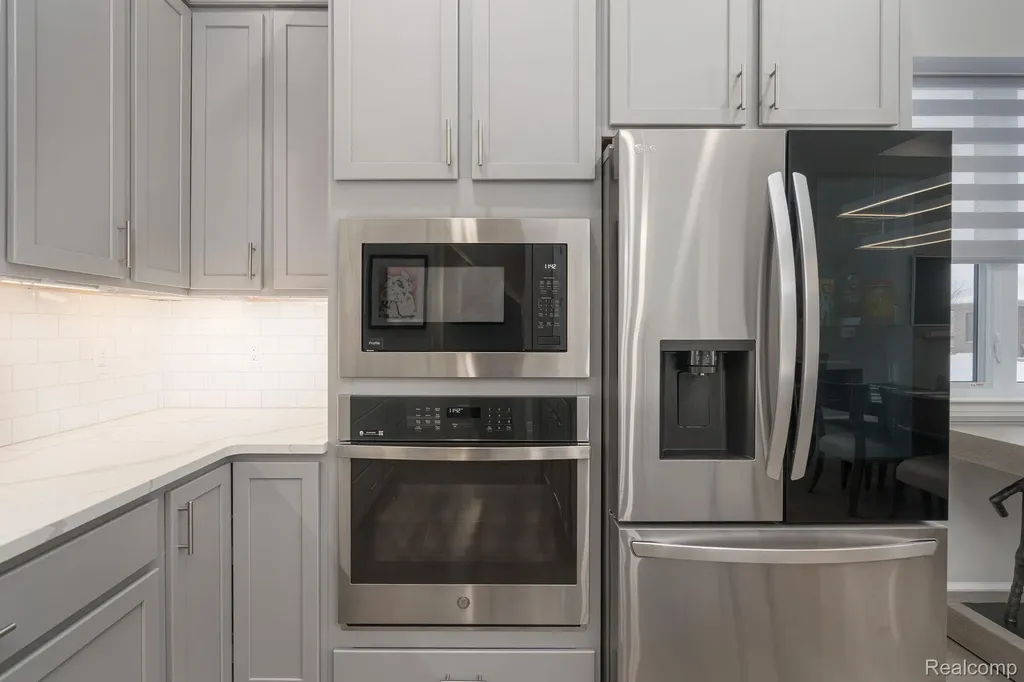 7484 Gramercy Circle West Bloomfield Charter Township MI 48322