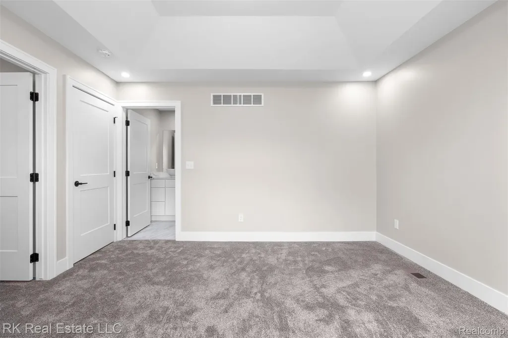 47260 Dequindre Road E Shelby Charter Township MI 48317