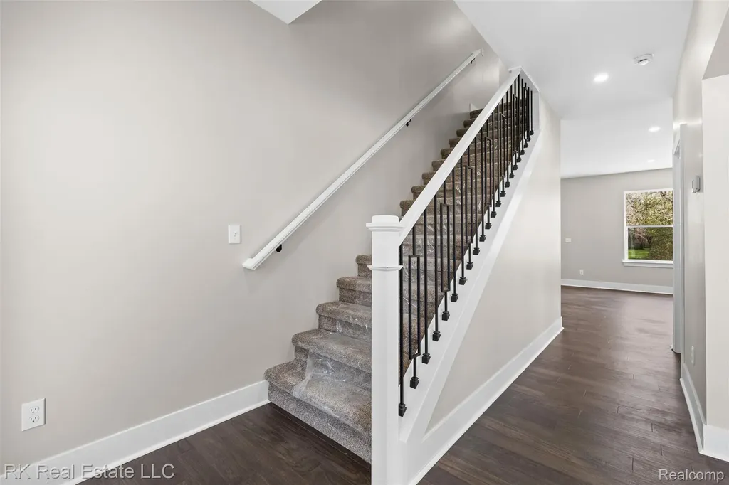 47260 Dequindre Road E Shelby Charter Township MI 48317