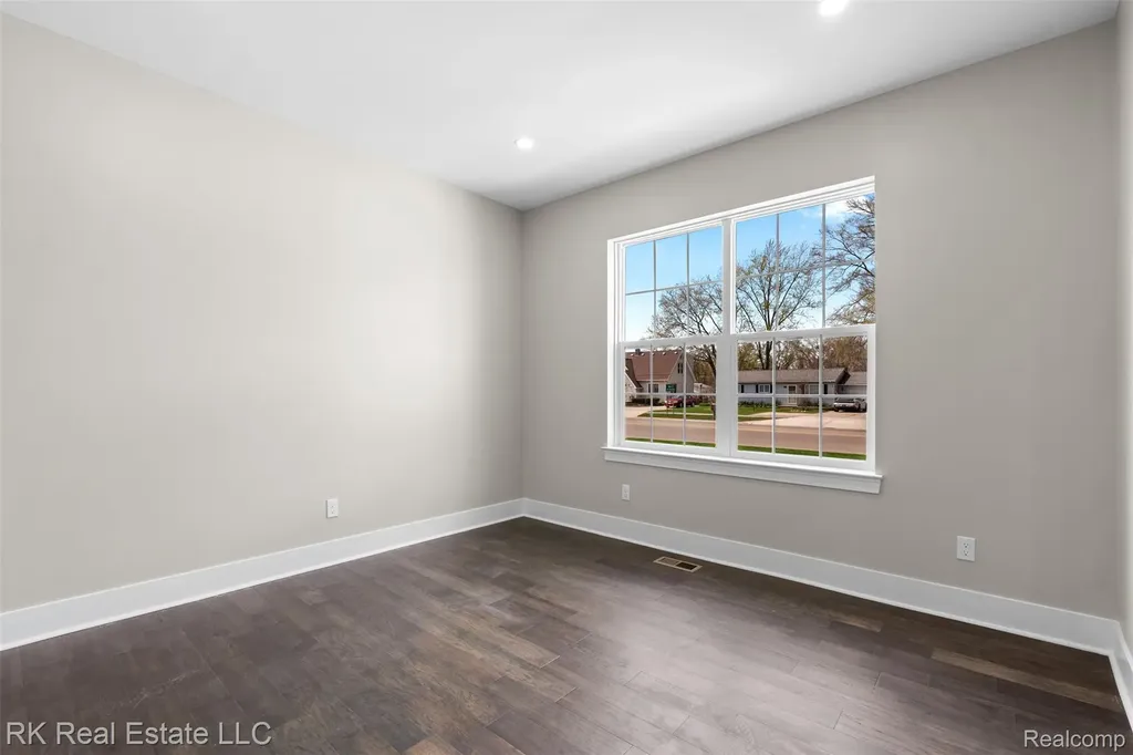 47260 Dequindre Road E Shelby Charter Township MI 48317