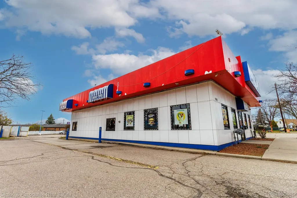 17431 Dix Road Melvindale City MI 48122