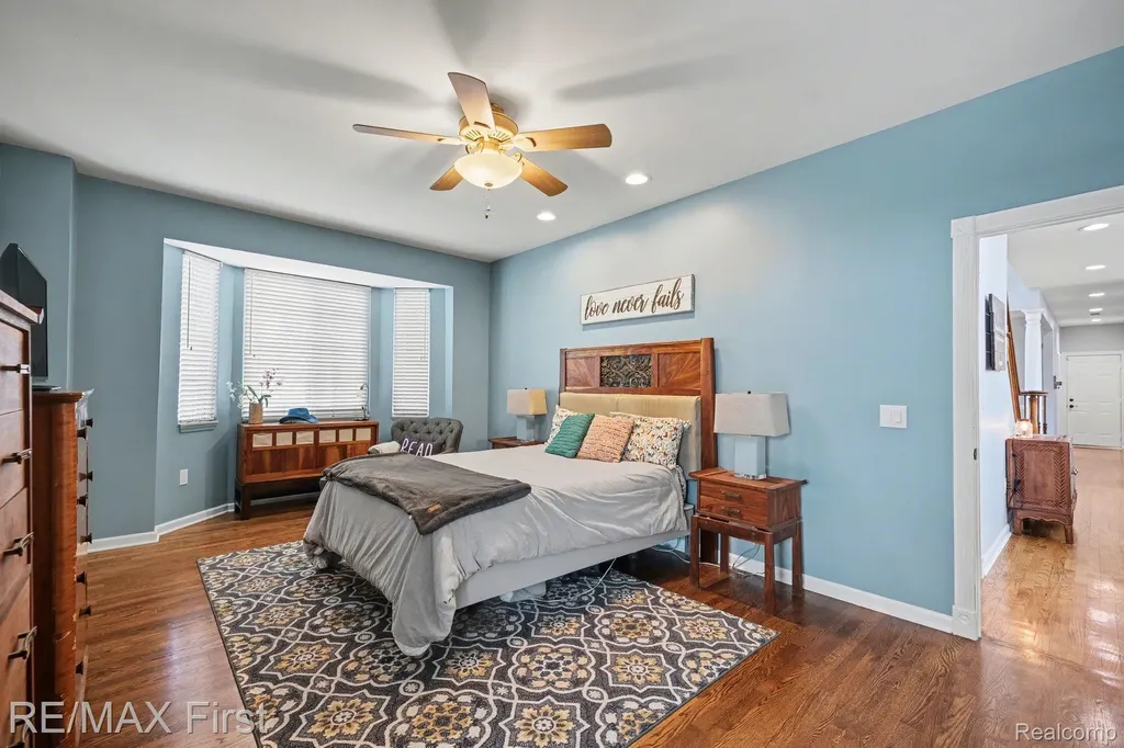 20400 Robinway Drive Clinton Charter Township MI 48036