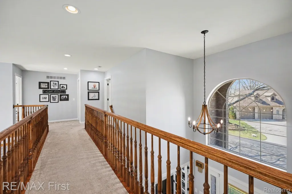 20400 Robinway Drive Clinton Charter Township MI 48036