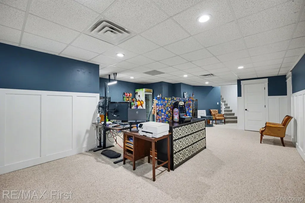 20400 Robinway Drive Clinton Charter Township MI 48036