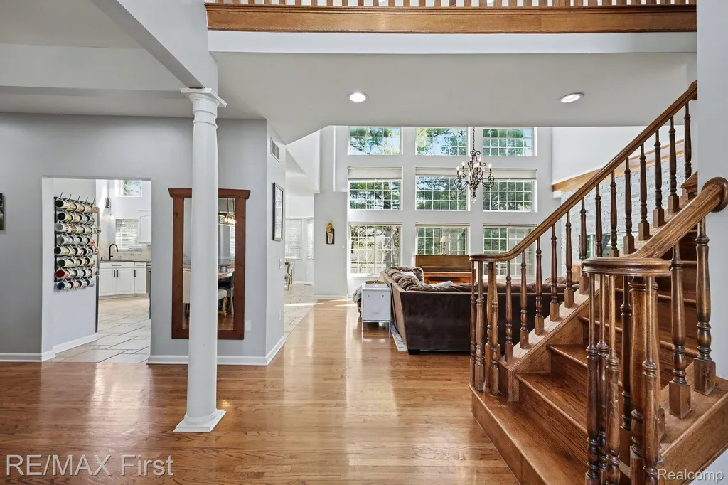 20400 Robinway Drive Clinton Charter Township MI 48036
