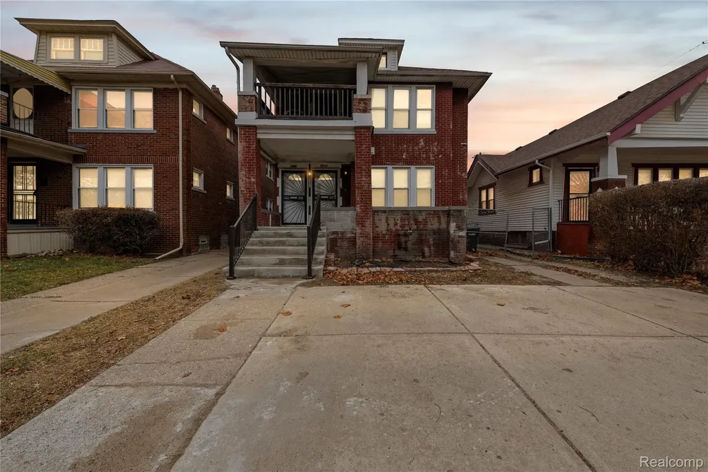 5510, 5512 Whitfield Street Detroit City MI 48204