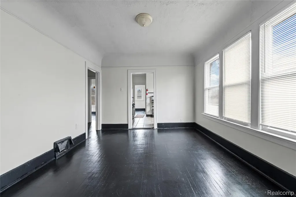 5510, 5512 Whitfield Street Detroit City MI 48204