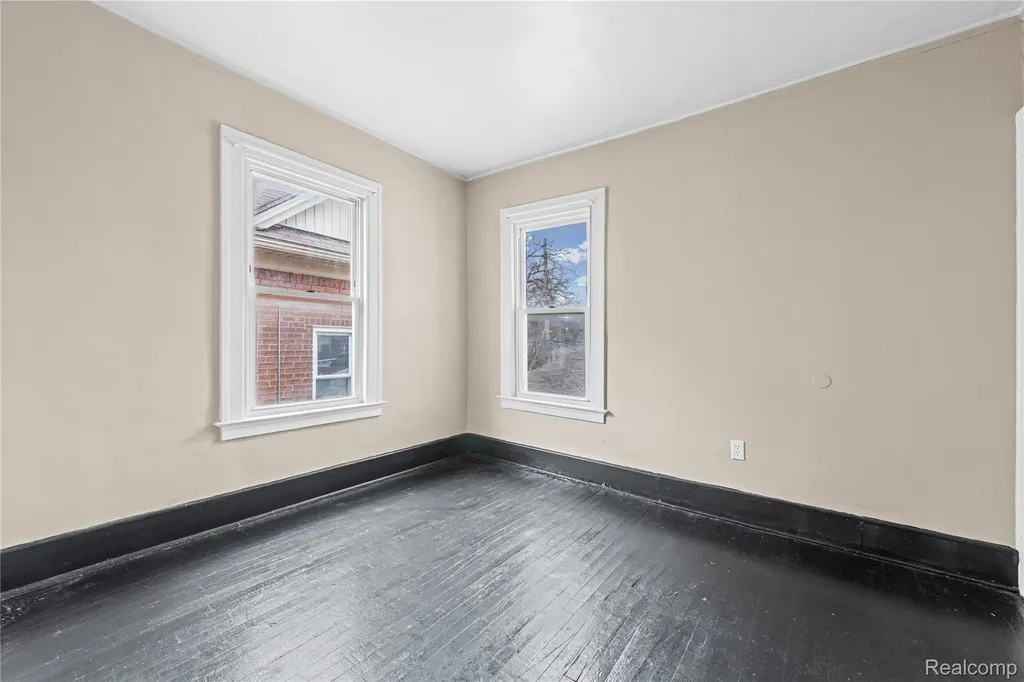 5510, 5512 Whitfield Street Detroit City MI 48204