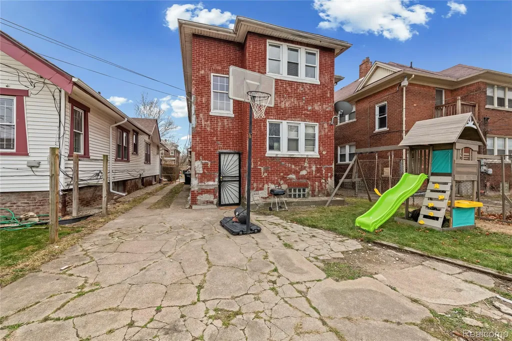 5510, 5512 Whitfield Street Detroit City MI 48204