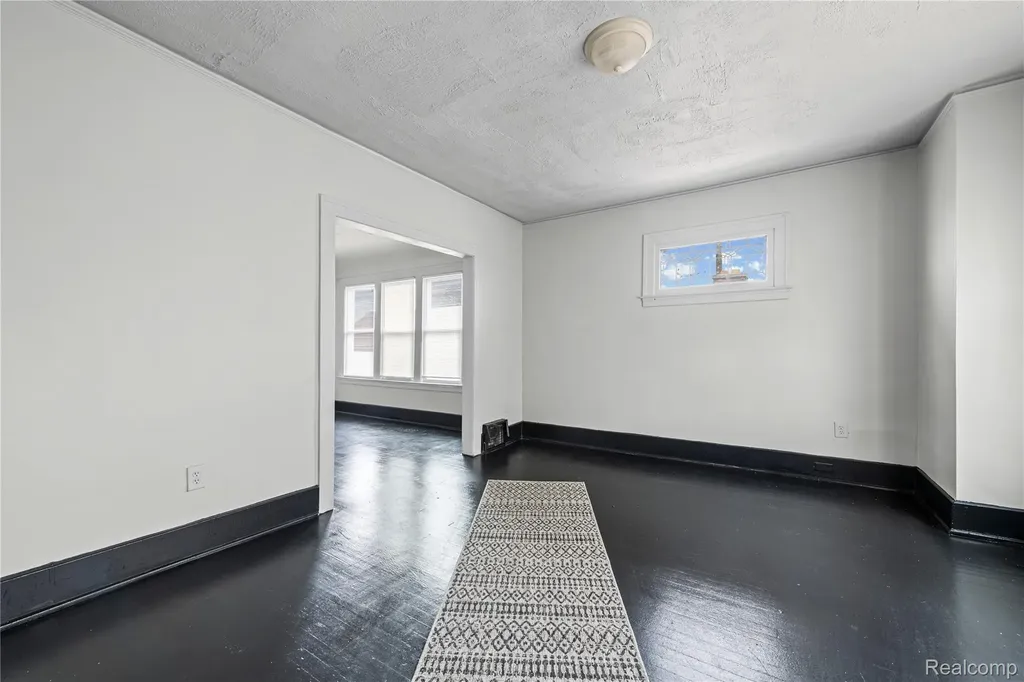 5510, 5512 Whitfield Street Detroit City MI 48204