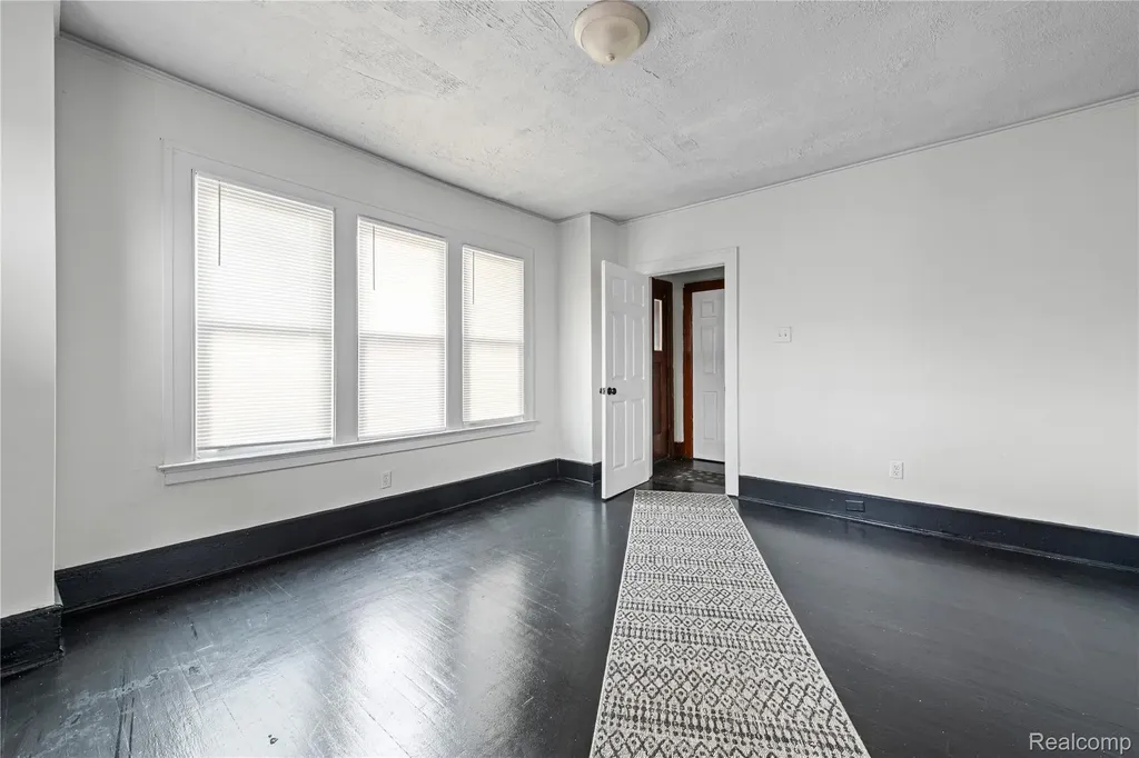 5510, 5512 Whitfield Street Detroit City MI 48204