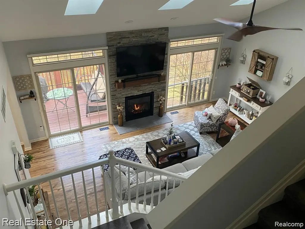 7305 Gateway Drive West Bloomfield Charter Township MI 48322