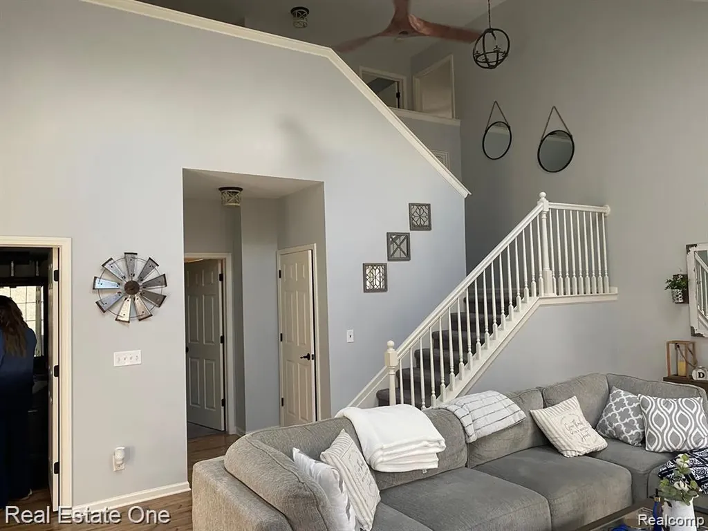 7305 Gateway Drive West Bloomfield Charter Township MI 48322
