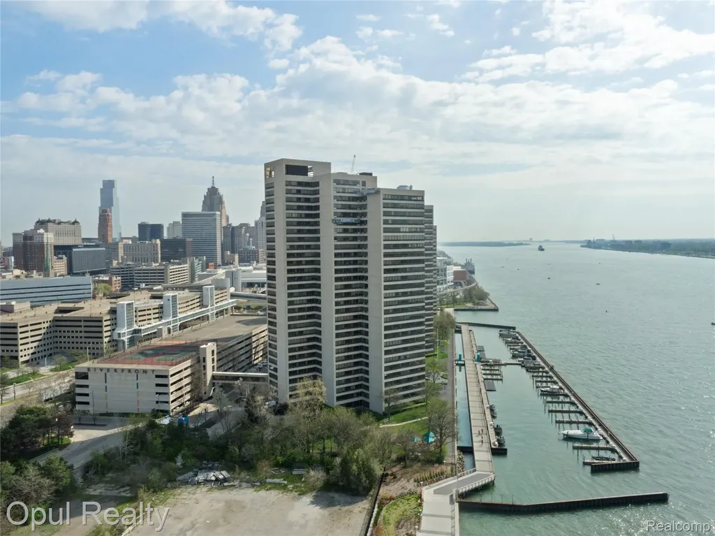 1001 W Jefferson Avenue Detroit City MI 48226
