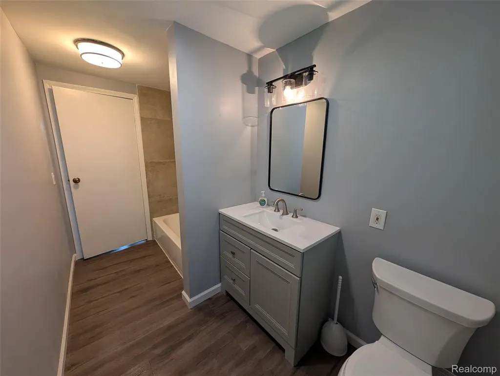 26241 Weigel Road Huron Charter Township MI 48164
