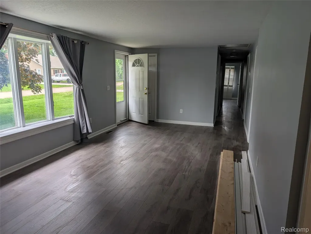 26241 Weigel Road Huron Charter Township MI 48164