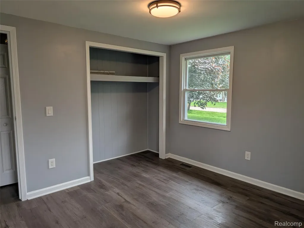 26241 Weigel Road Huron Charter Township MI 48164