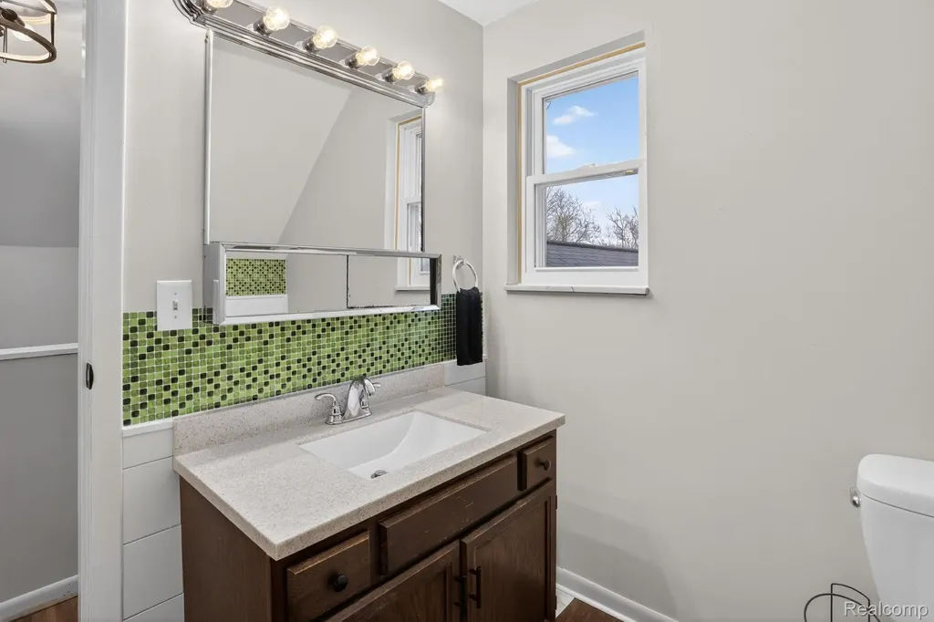 3071 Morrish Road Clayton Charter Township MI 48473