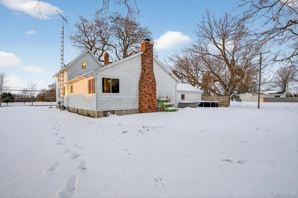 3071 Morrish Road Clayton Charter Township MI 48473