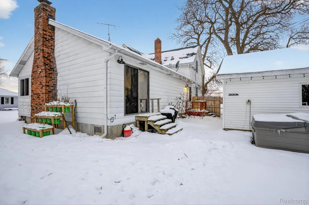 3071 Morrish Road Clayton Charter Township MI 48473