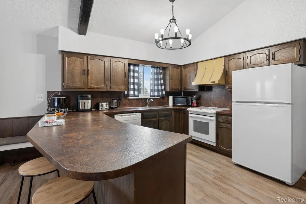 3071 Morrish Road Clayton Charter Township MI 48473