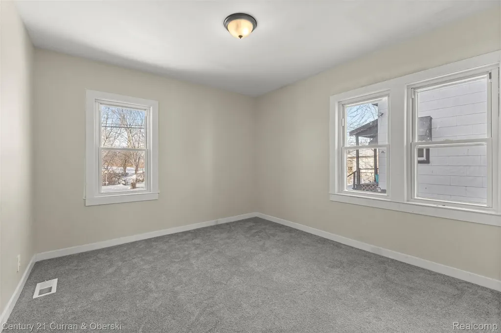 5251 Nottingham Road Detroit City MI 48224