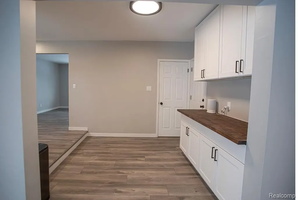 20401 Luna Street Clinton Charter Township MI 48035