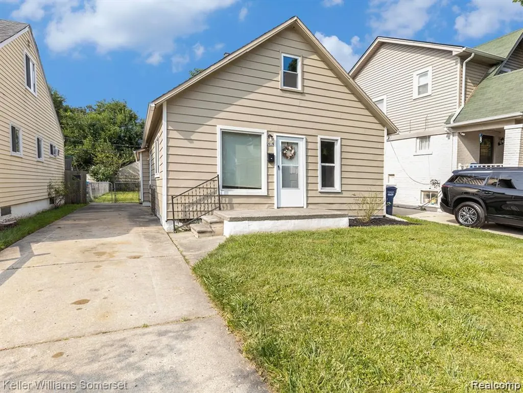 1419 Morris Avenue Lincoln Park City MI 48146