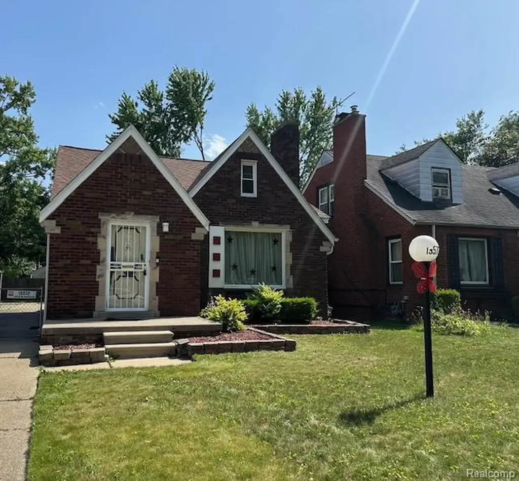 15572 Fordham Street Detroit City MI 48205