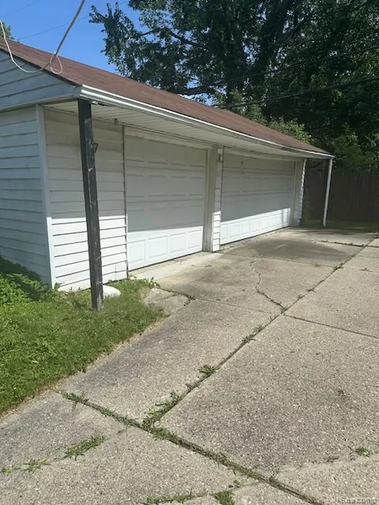15572 Fordham Street Detroit City MI 48205