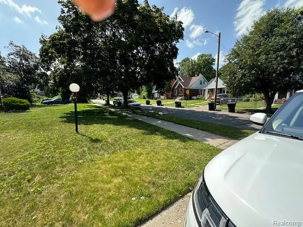 15572 Fordham Street Detroit City MI 48205