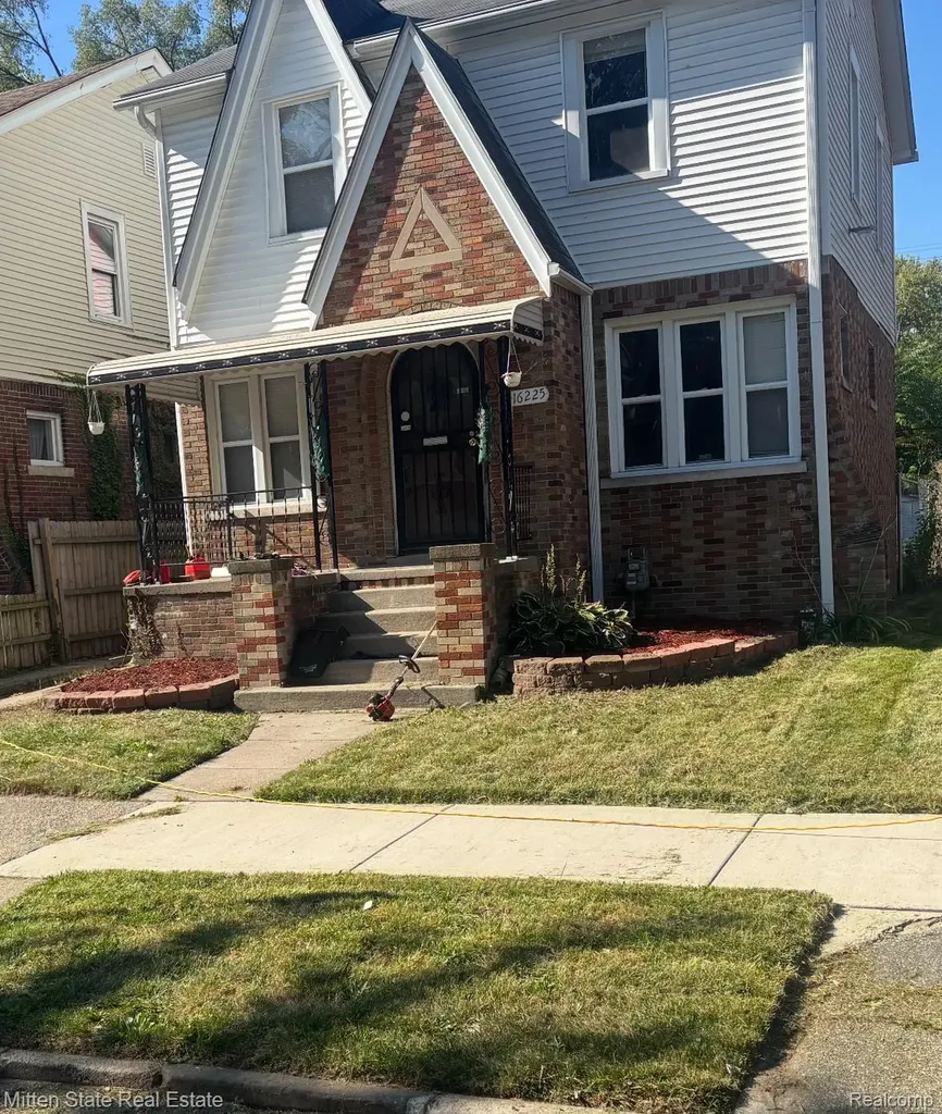 16225 Cheyenne Street Detroit City MI 48235