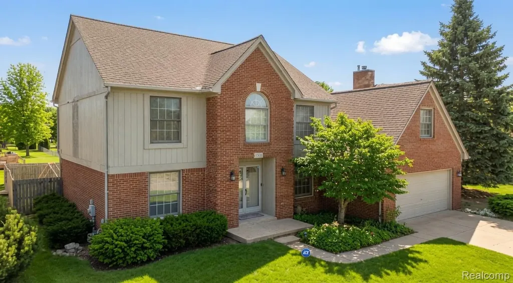 53428 Gregory Drive Macomb Township MI 48042