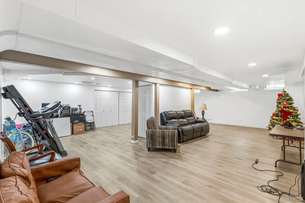 53428 Gregory Drive Macomb Township MI 48042