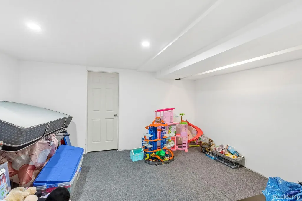 53428 Gregory Drive Macomb Township MI 48042