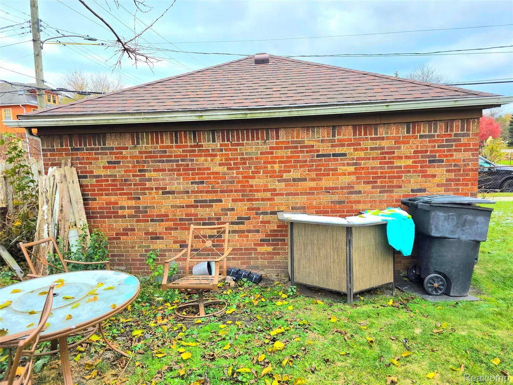 2321 Oakman Boulevard Detroit City MI 48238