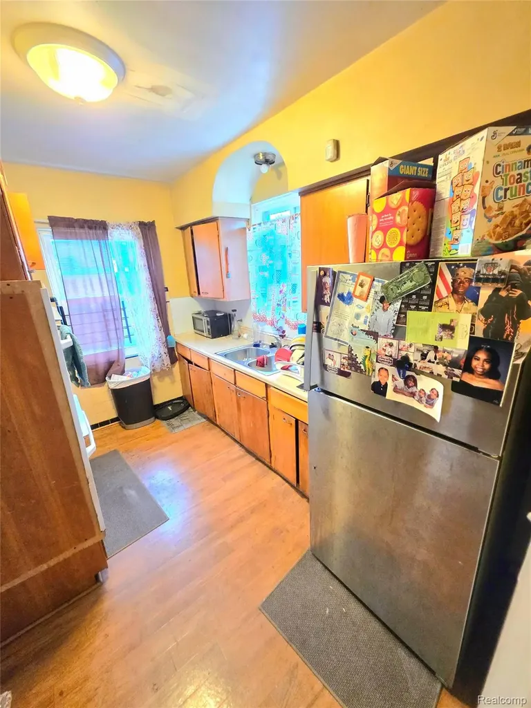 2321 Oakman Boulevard Detroit City MI 48238