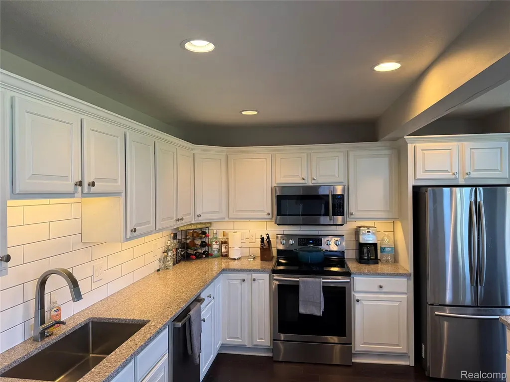 4600 3d Fazio Drive Dover Township MI 49735