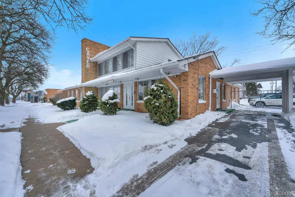 19301 Van Dyke Street Detroit City MI 48234