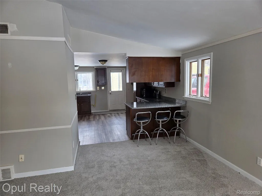 164 Spring Park Walled Lake City MI 48390